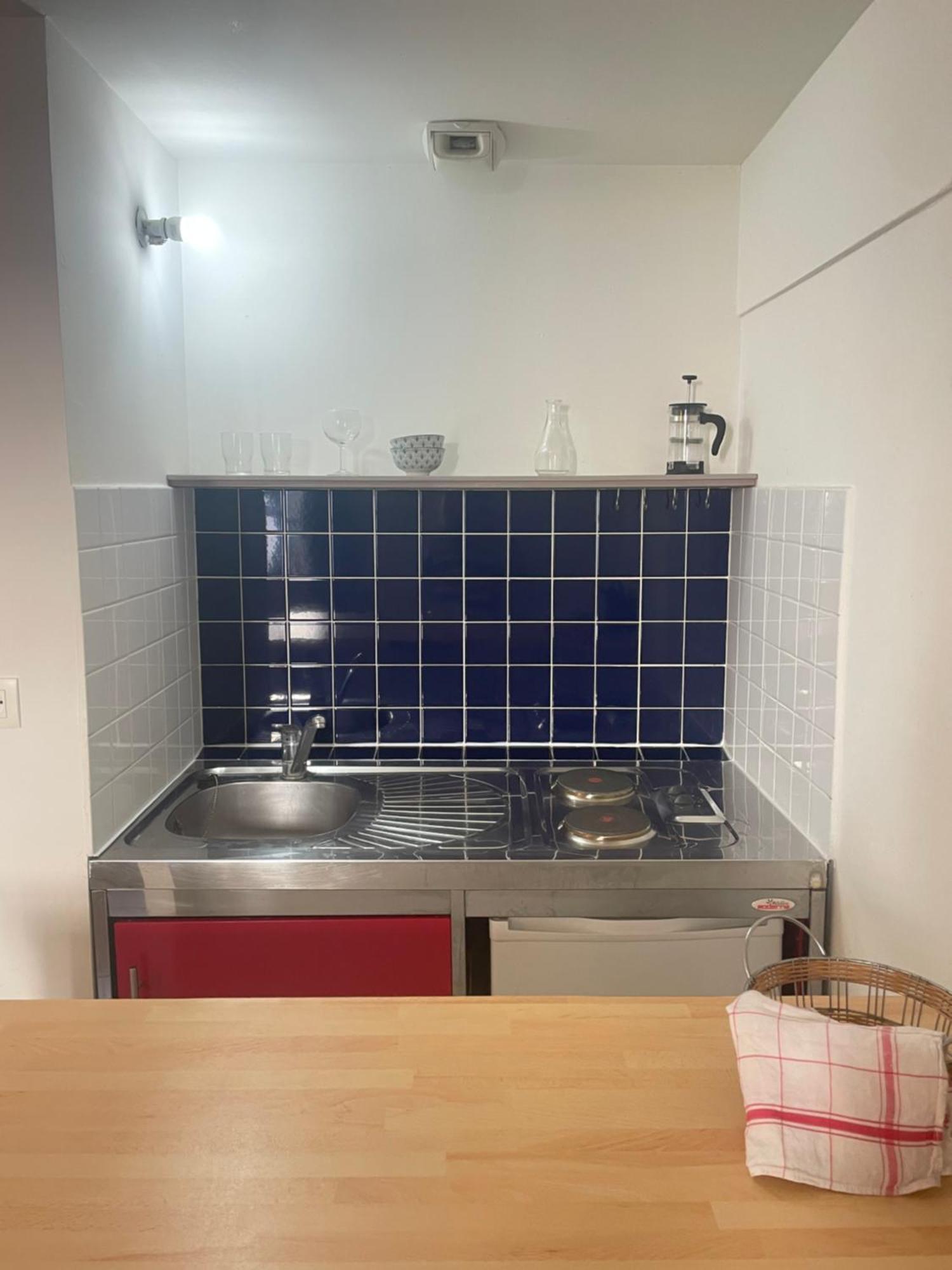 Studio Au Coeur De Montpellier Lägenhet Exteriör bild